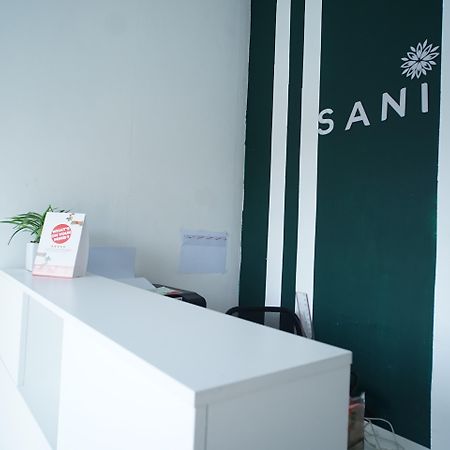 Reddoorz At Sani Guest House Balikpapan Kültér fotó