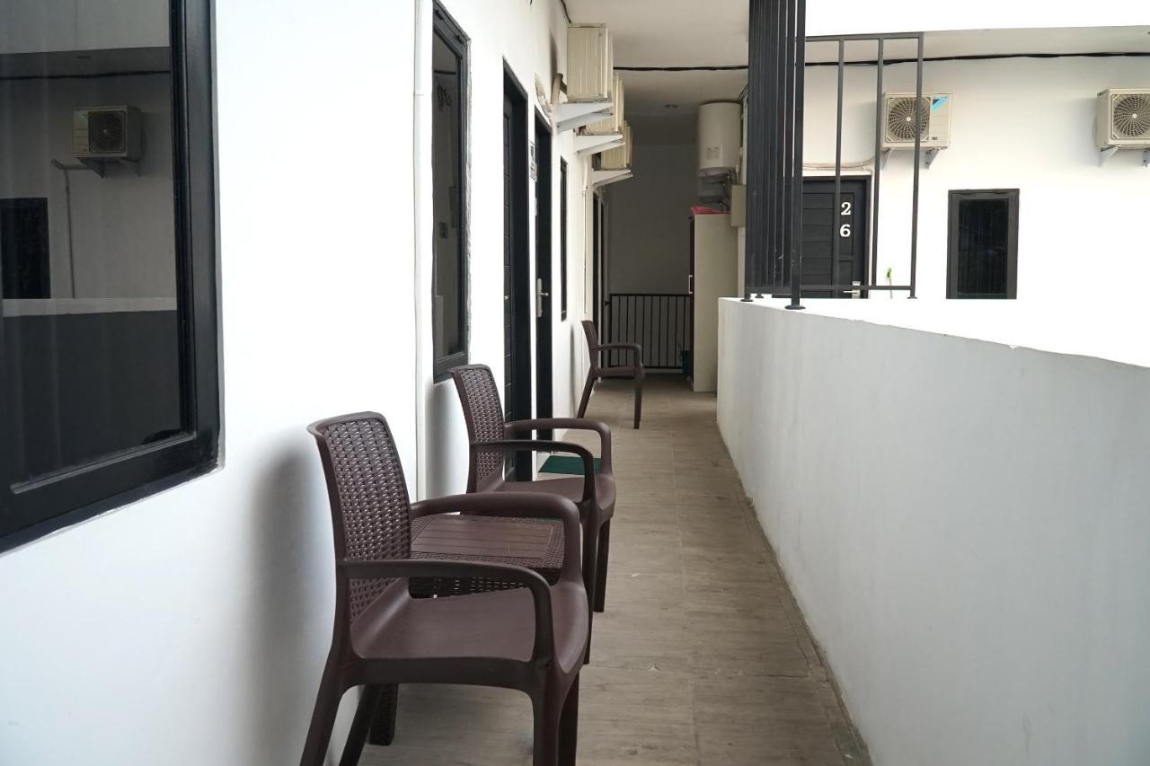 Reddoorz At Sani Guest House Balikpapan Kültér fotó