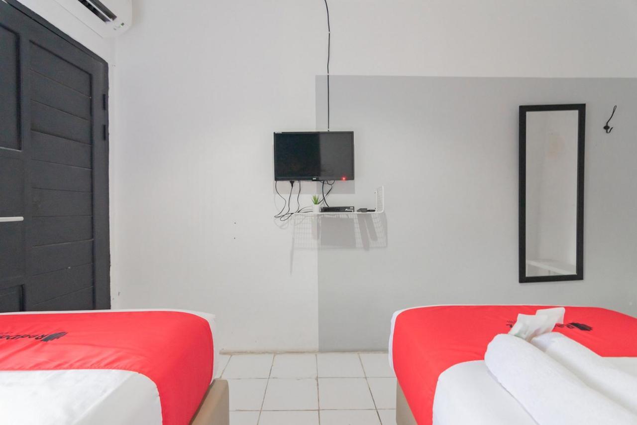 Reddoorz At Sani Guest House Balikpapan Kültér fotó