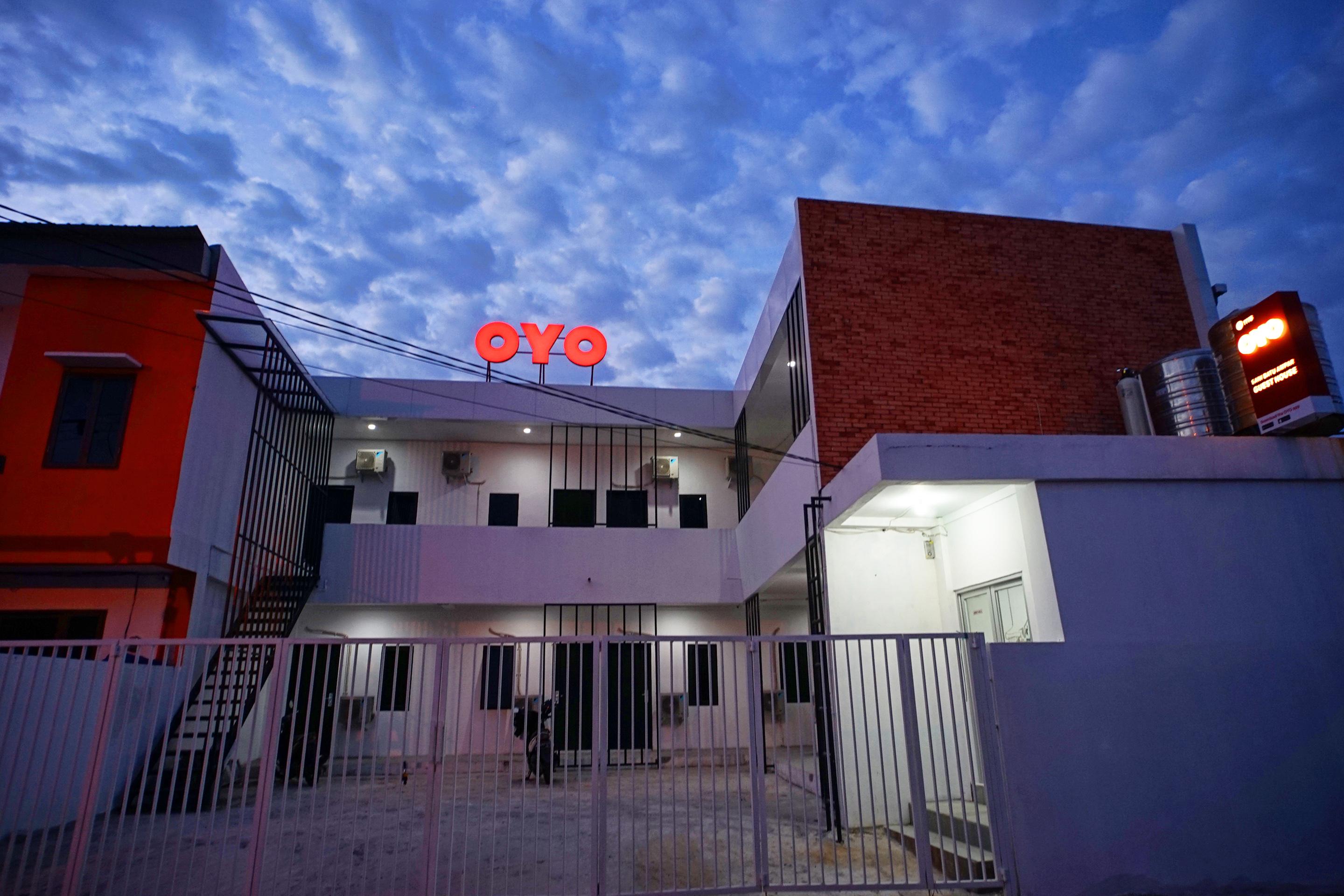 Reddoorz At Sani Guest House Balikpapan Kültér fotó
