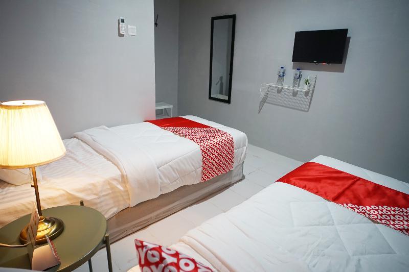 Reddoorz At Sani Guest House Balikpapan Kültér fotó